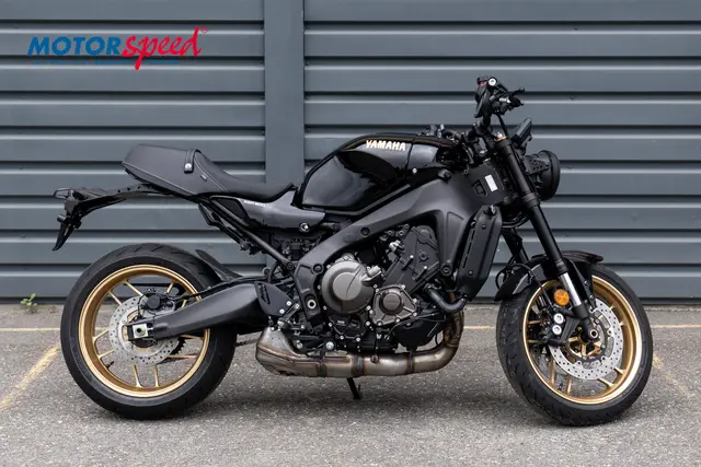 Yamaha XSR 900 2025 Midnight Black 