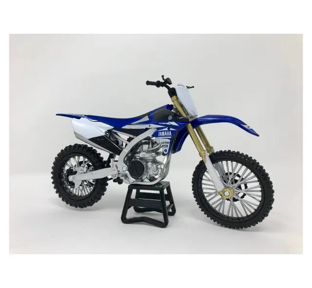 New-Ray Yamaha YZF 450 Skala 1:12 