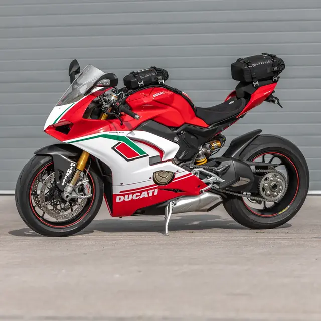 Kriega Panigale/Streetfighter V4 og V2 Fit kit 