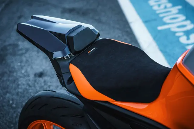 KTM Ergo Sete KTM 1290 Super Duke R 2020-> 