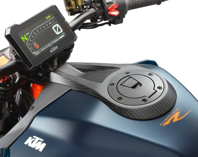 KTM Ignition Lock Cover Karbondeksel KTM 1290 SuperDuke R 2020-> 