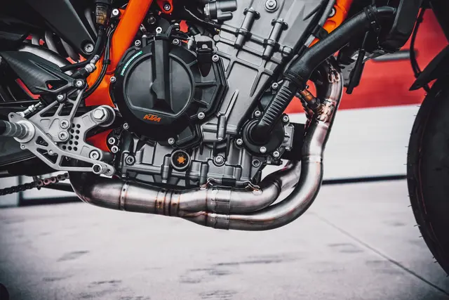 Akrapovic Kit Evolution Lyddemper KTM 890 Duke/Duke R 