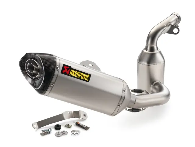 Akrapovic Slip On Line KTM 390 Duke/390 RC 