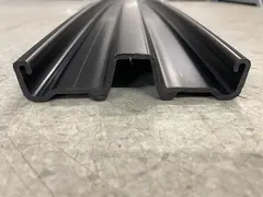 Plastbelegg Kjelke Mellom/Liten, Sort Lengde ca 180cm, Bredde ca 13cm