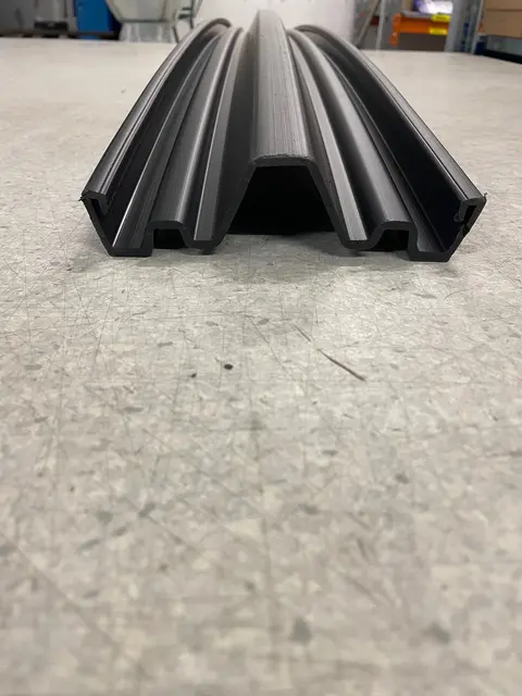 Plastbelegg Kjelke, Stor/Tømmmerd., Sort Lengde ca 180cm, Bredde 17cm 