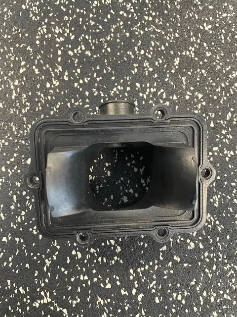 Forgasserflens-Rotax, 400/600/700 OEM: 420867805, uten Reed-ventil 