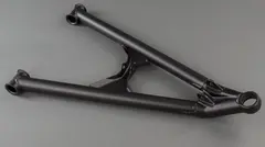 A-Arm - Polaris, Nedre H&#248;yre - Sort OEM: 2204429-293, 2204429-458
