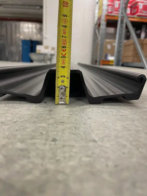 Plastbelegg SVB M/S Kjelke - Sort (Bred) 180cm, leveres enkeltvis 