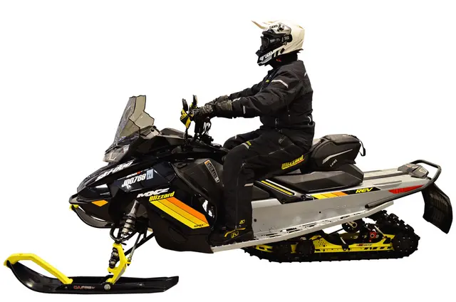 Cobra Vindrute Ski-Doo Gen4  Tinted Lav 14" Høyde 