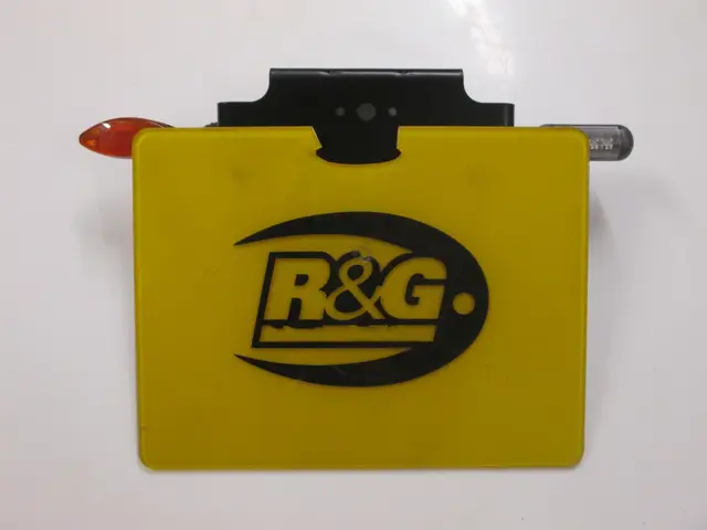 R&G Skiltholder, YZF-R6 '03-'05 / R1 '02 