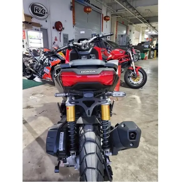 R&G Skiltholder, Honda ADV 150 2021- 