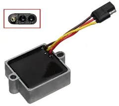Voltregulator Polaris OEM: 4013459