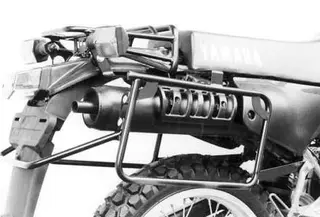 Hepco &amp; Becker Sideveskeb&#230;rer Sort Yamaha XT350