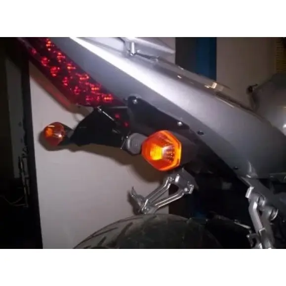 R&G Skiltholder, SV650 K3-K6 / 1000 K3- 2003 -> 