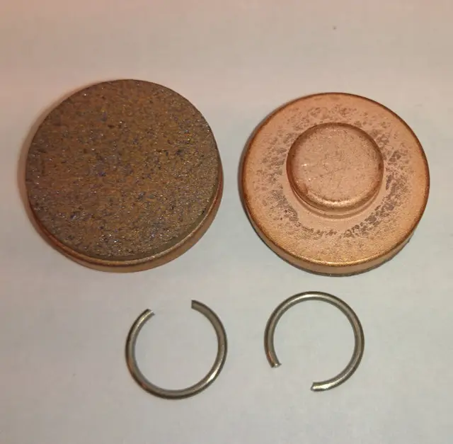 P-Bremsekloss - Yamaha OEM: 8FAW00450000 