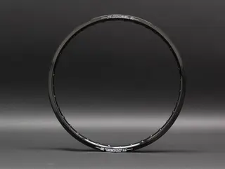 ZW R50 Felg 21-1.60 36H-1 Front - Sort Honda, Yamaha, Kawasaki, KTM, Suzuki