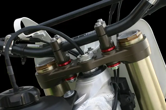 ZETA Rubber Killer,Rød - Kawasaki/Suzuki 4 stk 